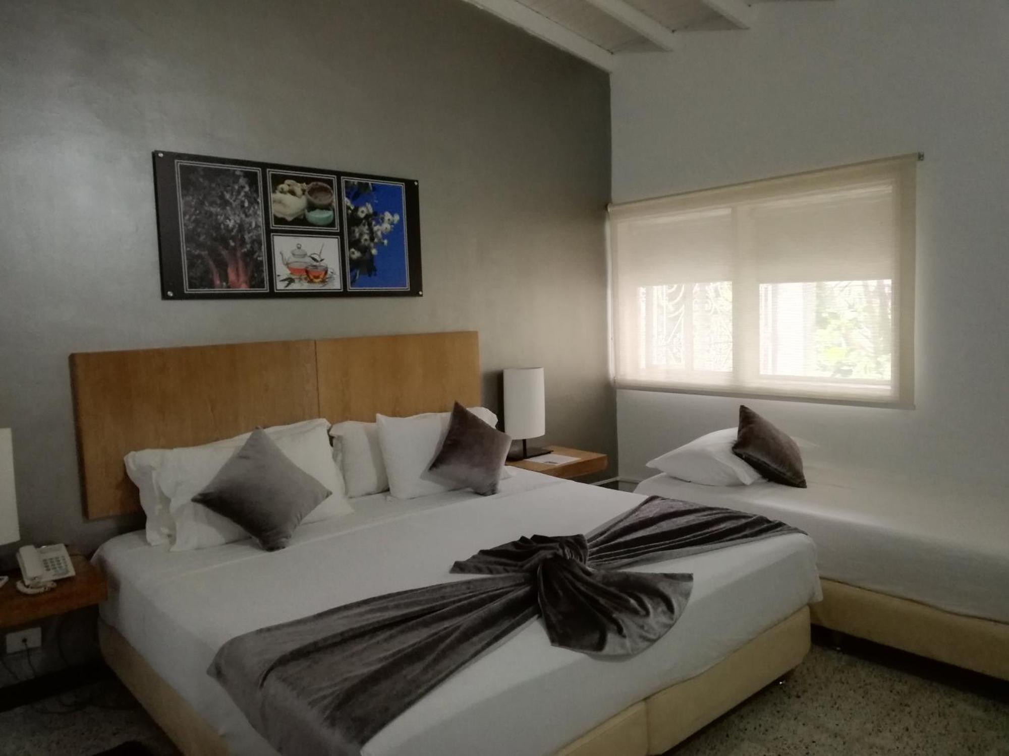 Hotel Aromax Del Campestre Medellín Zewnętrze zdjęcie